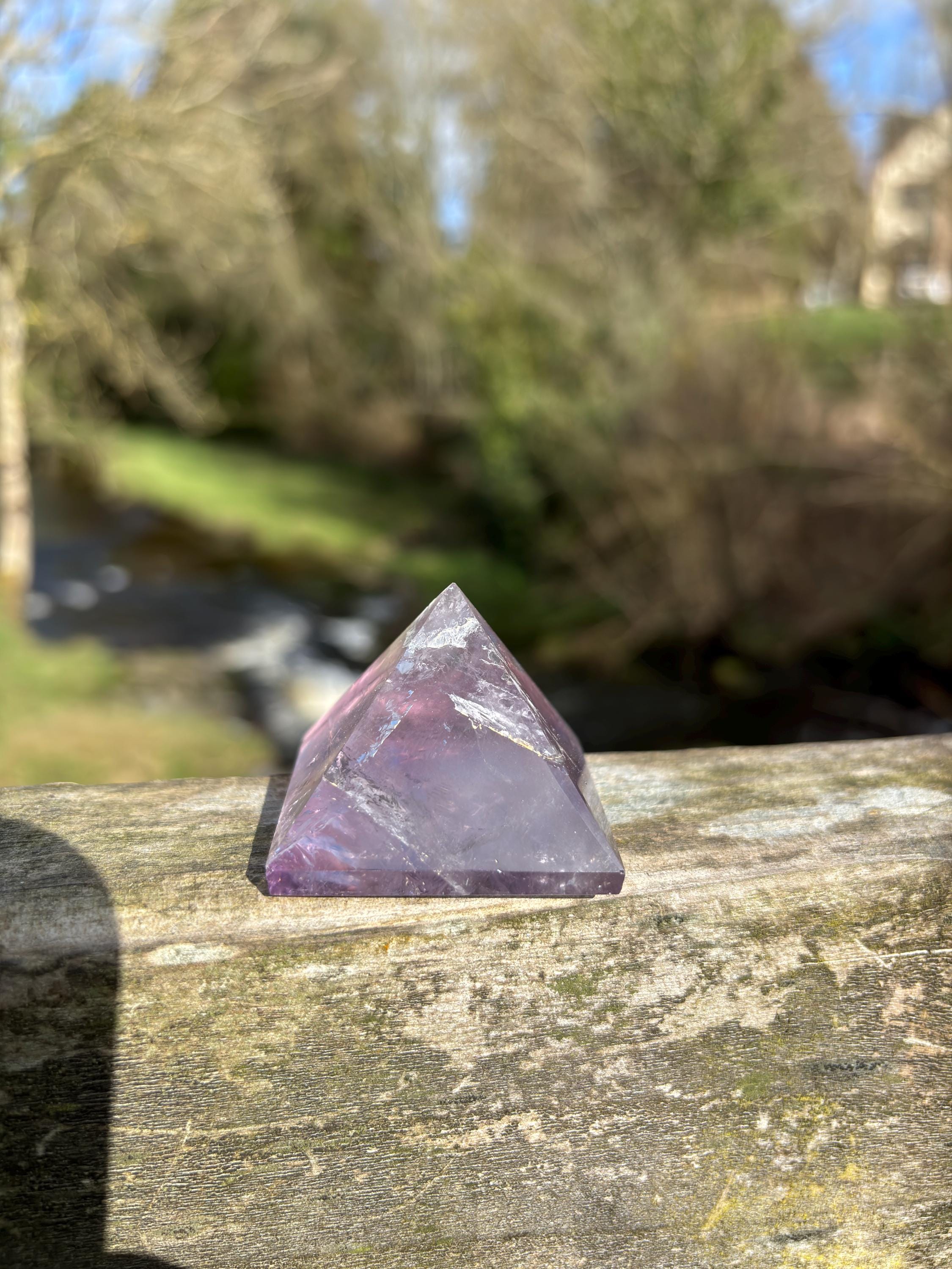 Amethyst Crystal Pyramid 40mm | Purple Quartz Healing Stone | Sacred Geometry Energy Crystal | Meditation Decor