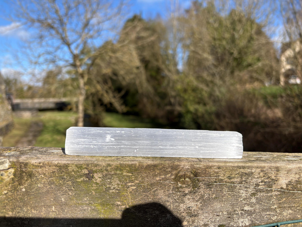 Natural Selenite Stick - Satin Spar Crystal Wand for Cleansing, Energy Clearing & Home Decor
