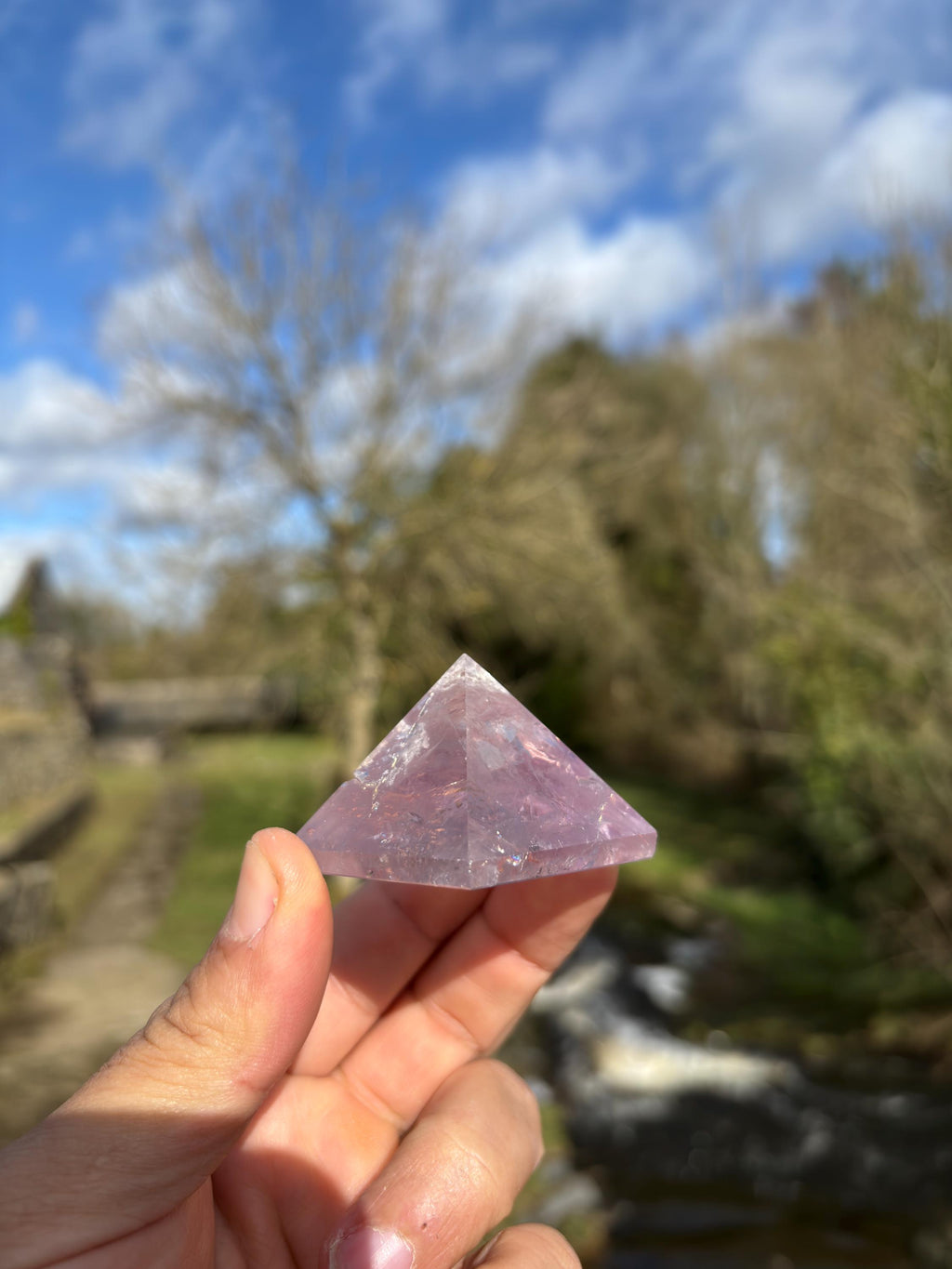 Amethyst Crystal Pyramid 40mm | Purple Quartz Healing Stone | Sacred Geometry Energy Crystal | Meditation Decor