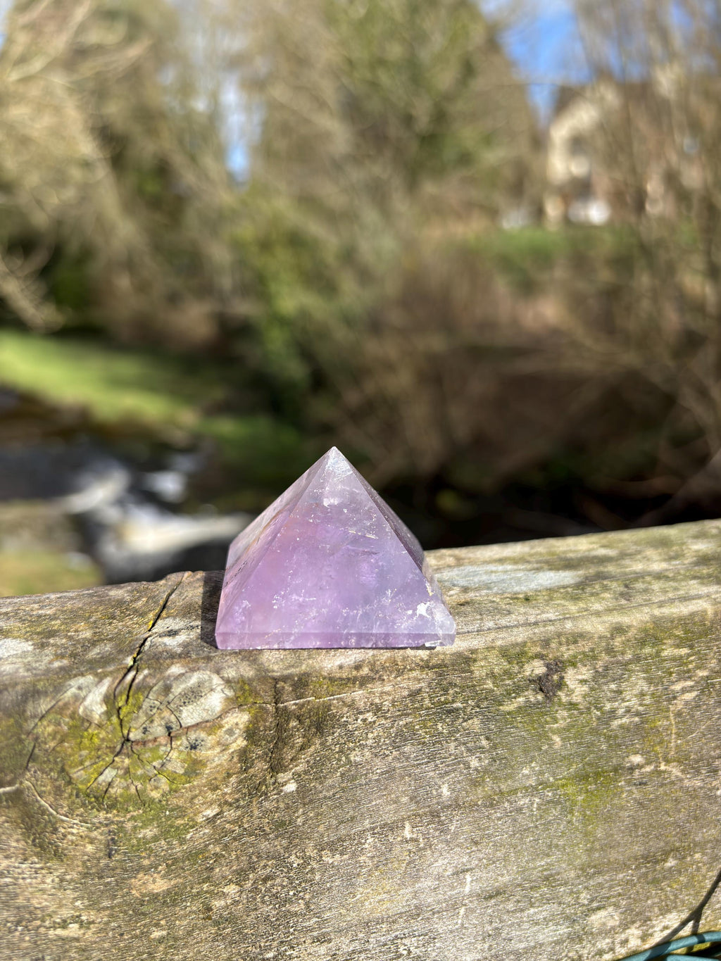 Amethyst Crystal Pyramid 40mm | Purple Quartz Healing Stone | Sacred Geometry Energy Crystal | Meditation Decor
