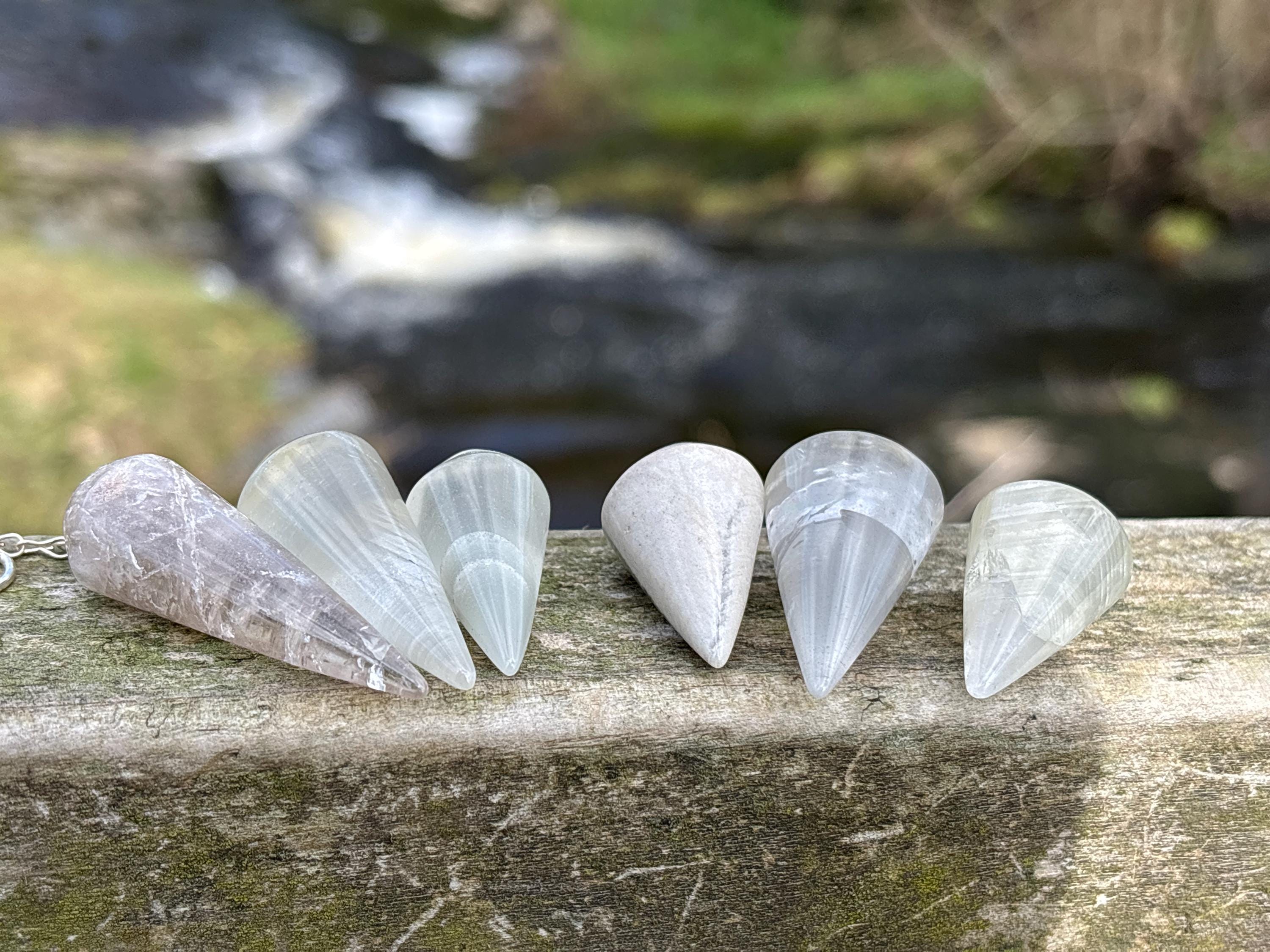 Lithium Quartz Pendulum | Grey Crystal Dowsing Tool | Emotional Healing Stone | Meditation Divination Pendulum