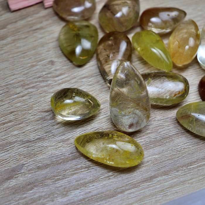 DROP Quartz RUTILE Quality Gem Polished