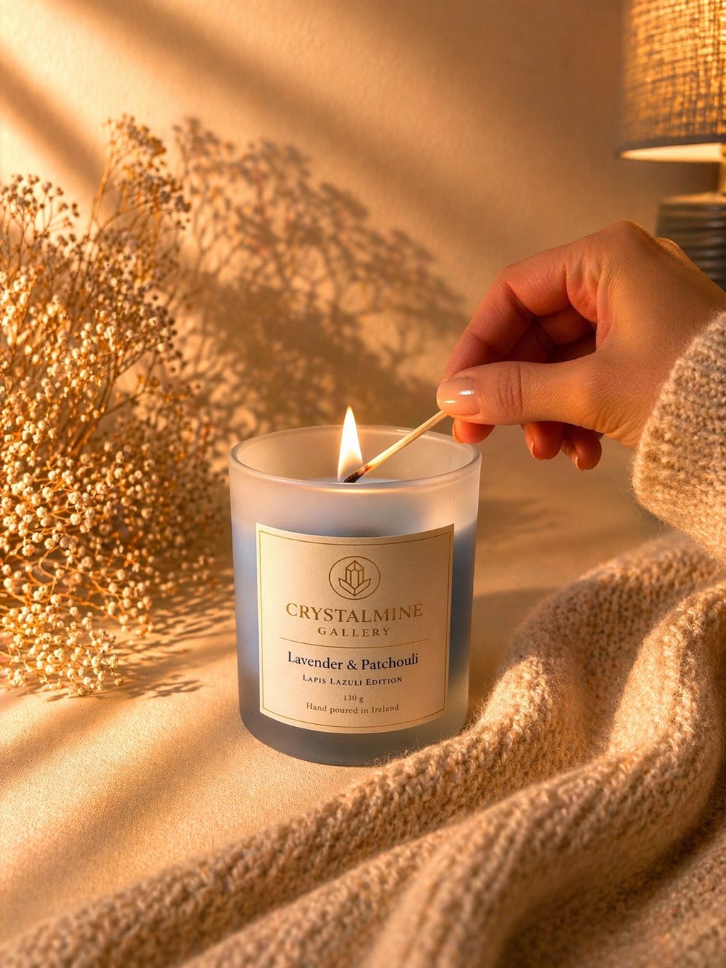 Luxury Crystal Candle – Lapis Lazuli Edition – Lavender & Patchouli Scent – Hand Poured Soy Wax Candle – Healing Energy Candle – Home Decor Gift