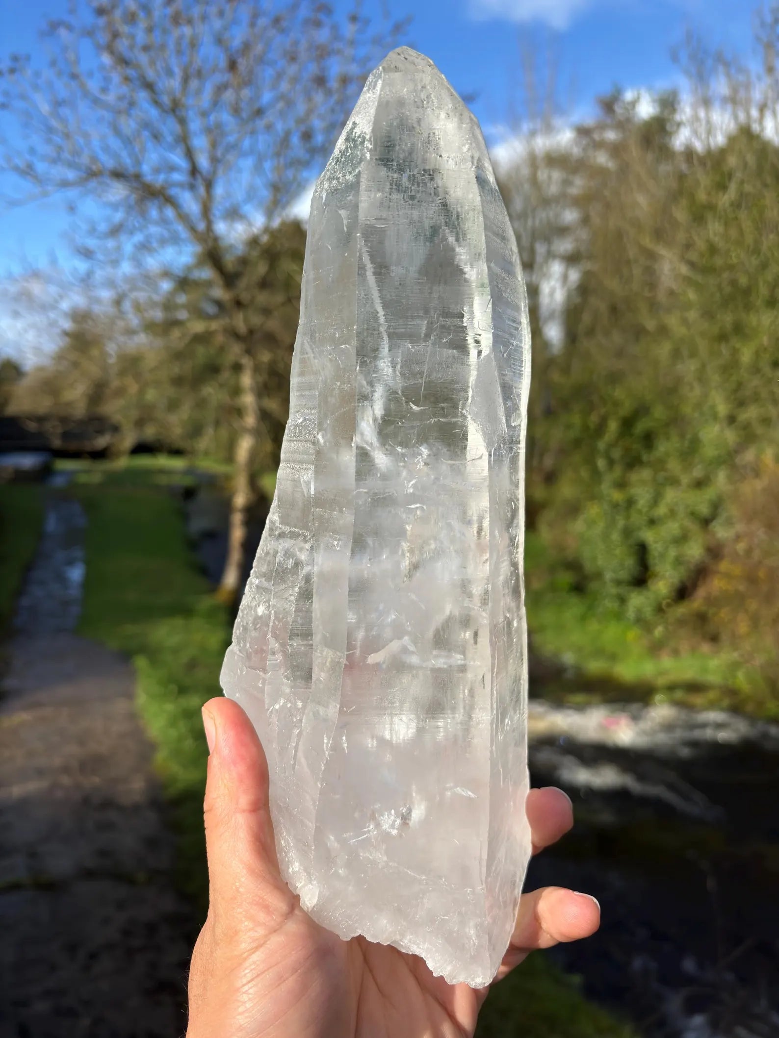 Large Lemurian Quartz Point 27cm | Brazilian Crystal 2.3kg | Master Healer | Collector Specimen | High Vibration Stone